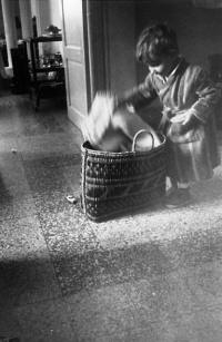 28MAR54-Retour du marche