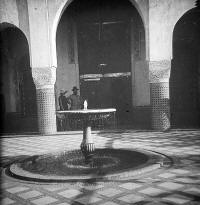 Ambassade de Mr Regnaud à Fez : Palais : Mr et Mme Daumesnil