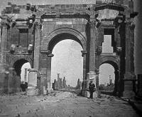 Timgad : arc de triomphe
